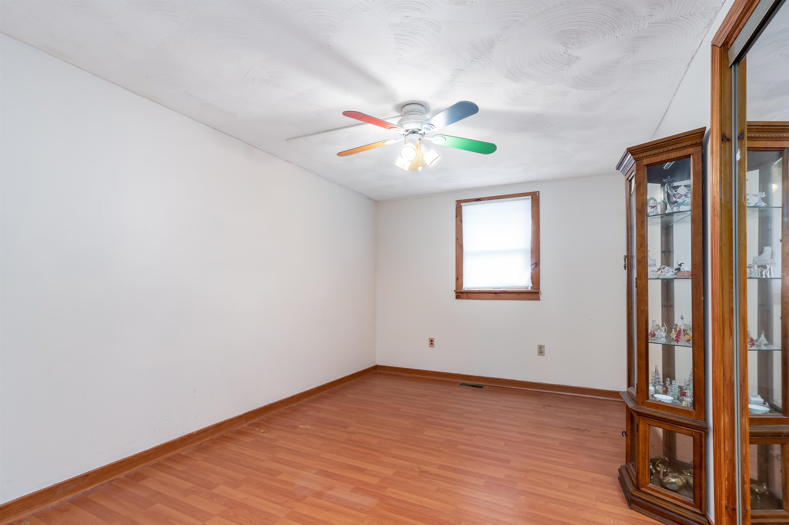 2131 Dover Road Epsom, NH 03234 - Photo 29 of 40