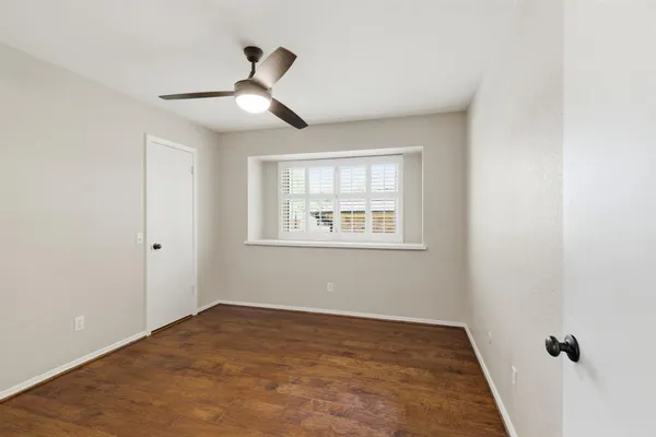 $465,000 | 1704 Saxon Drive, Bedford, TX 76021