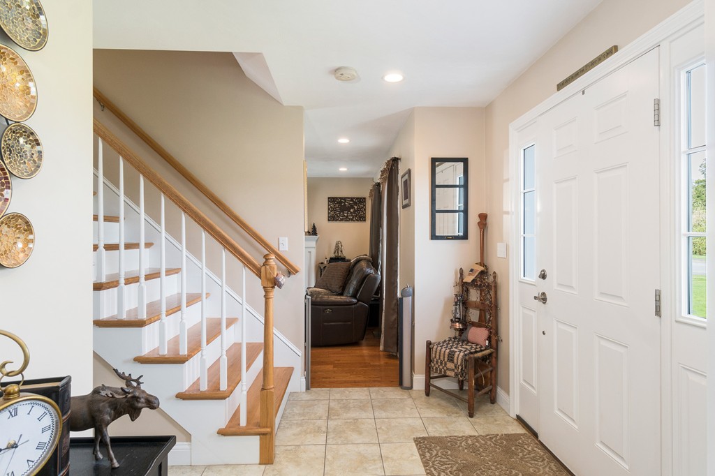 27 Michael Drive Rutland, MA 01543 - Photo 11 of 30 a view of entryway with livingroom and furniture
