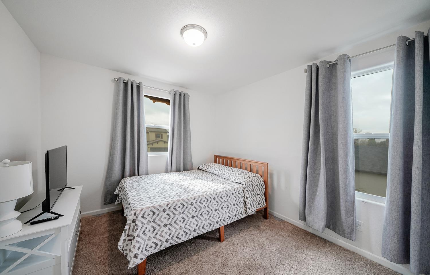 1483 La Quinta Way Madera, CA 93638 - Photo 26 of 37