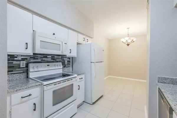$1,400 | 8100 Cambridge Street, Unit 101, Houston, TX 77054
