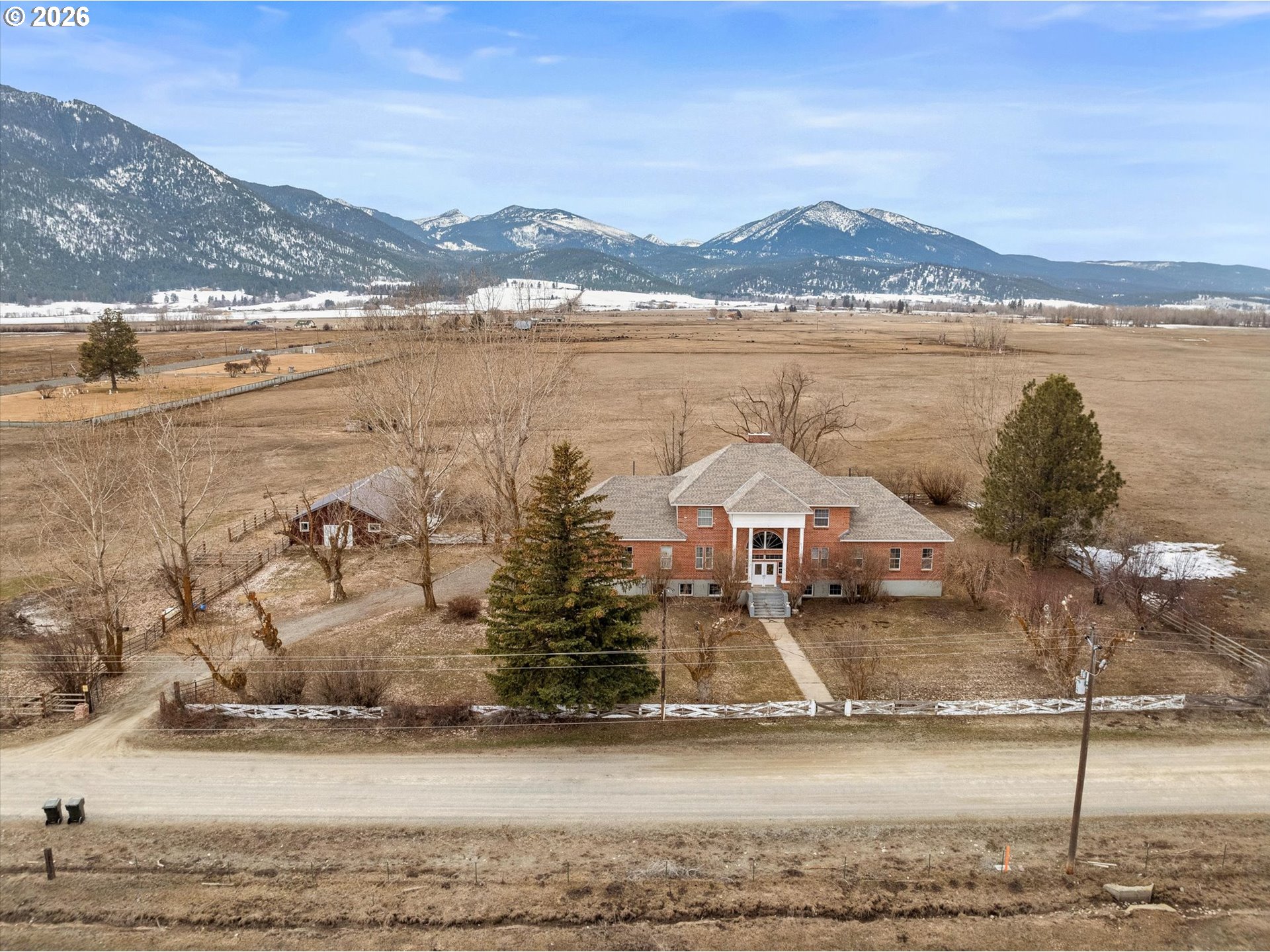 46064 Schoolhouse Road Haines, OR 97833 - Photo 3 of 43