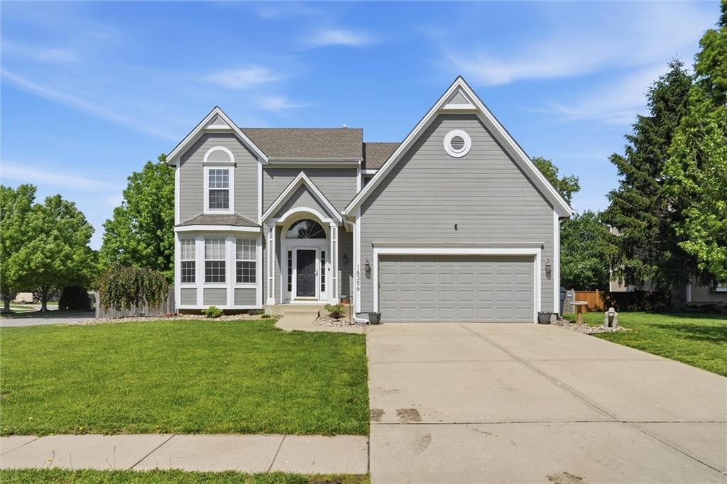 16356 South Central Street Olathe, KS 66062 - Photo 2 of 47