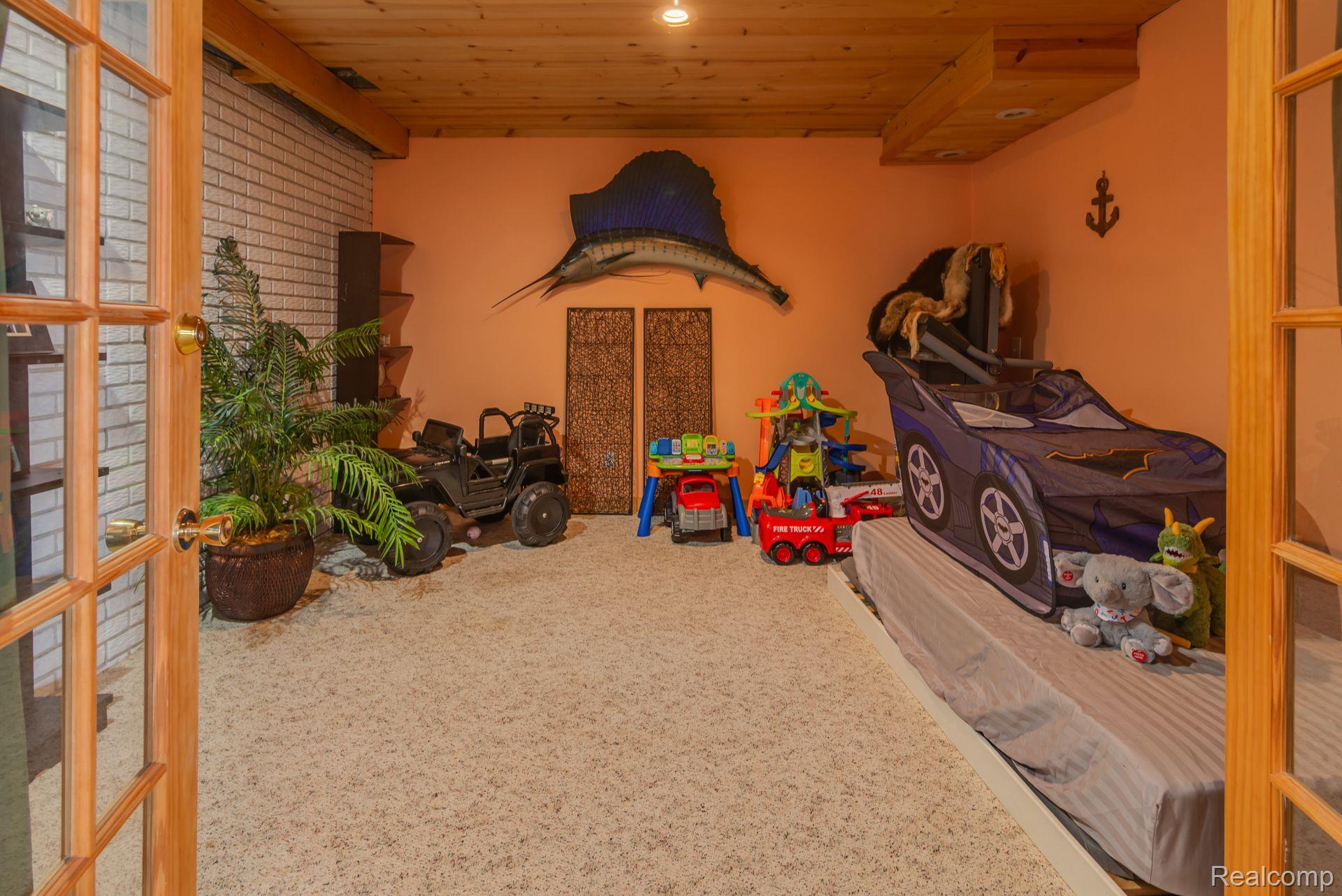 4288 Phillips Road Metamora, MI 48455 - Photo 19 of 32 Gallery Image 19