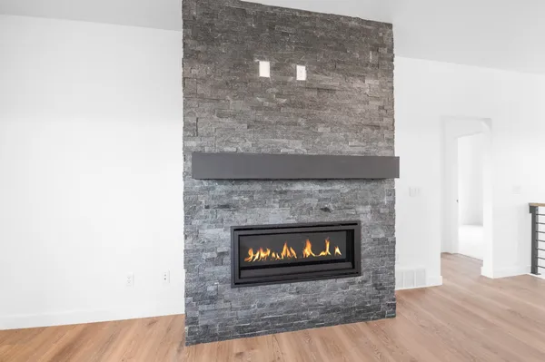 $634,900 | 278 Kerrigan Drive, Wrightstown, WI 54180