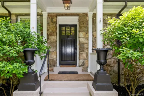 $1,650,000 | 55 Mountain Farm Road, Tuxedo Park, NY 10987