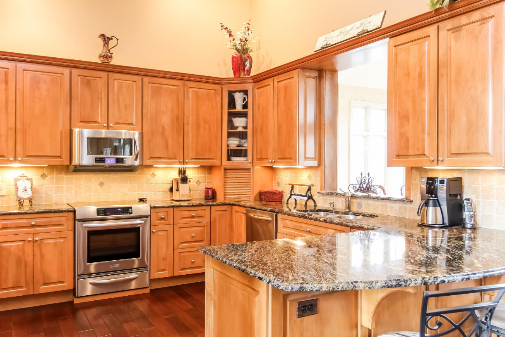 9400 Ravine Ridge Drive Southeast Caledonia, MI 49316 - Photo 12 of 46 023-Kitchen-2499023-medium