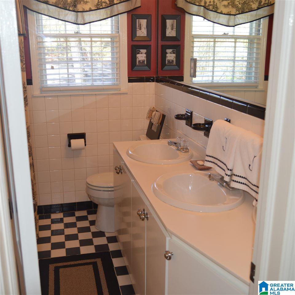 3936 Forest Avenue Birmingham, AL 35213 - Photo 27 of 45