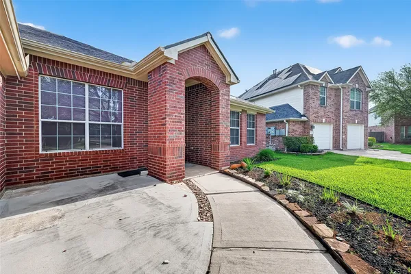 $502,000 | 28006 Rusty Hawthorne Drive, Katy, TX 77494
