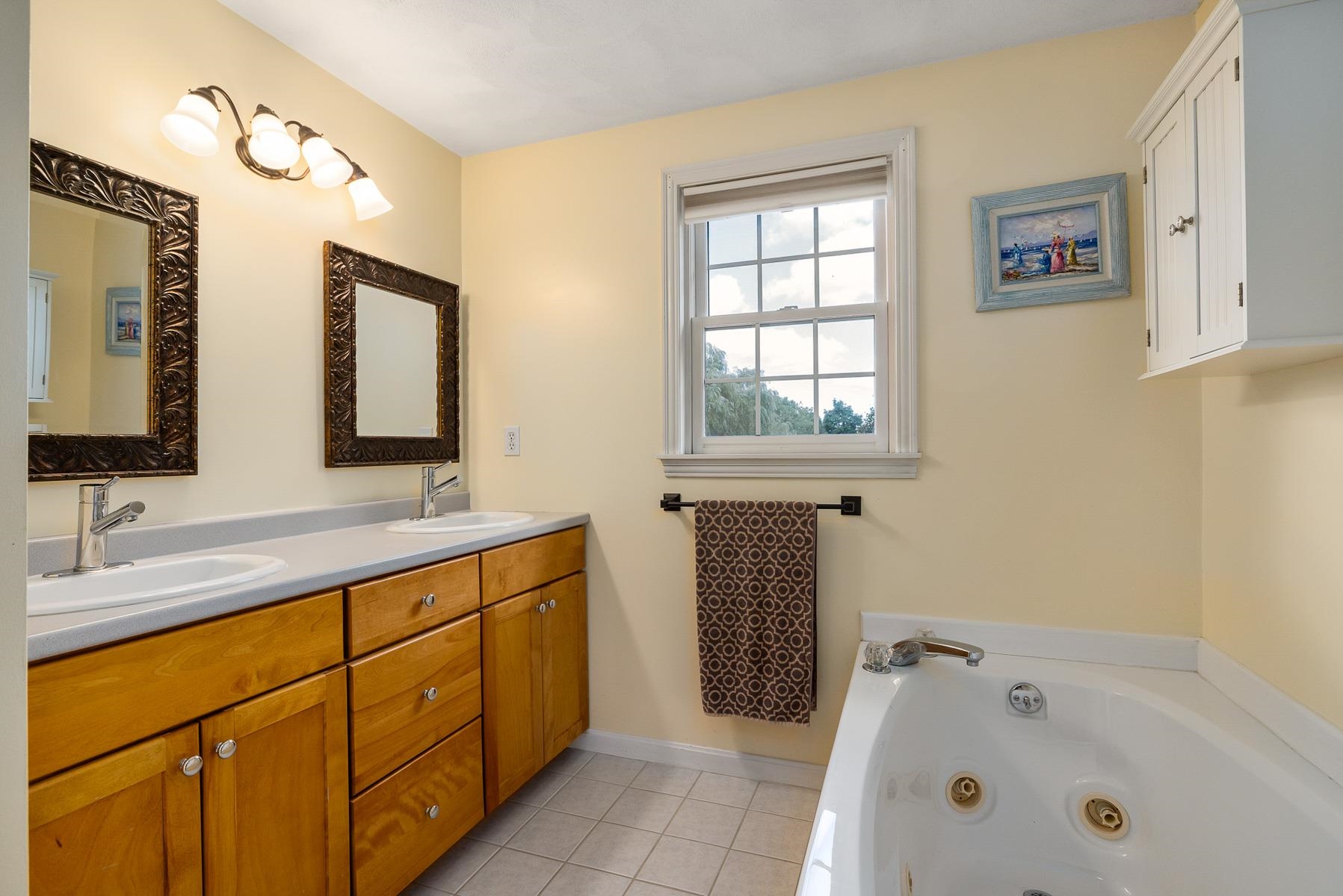 71 Winnicut Road North Hampton, NH 03862 - Photo 33 of 56