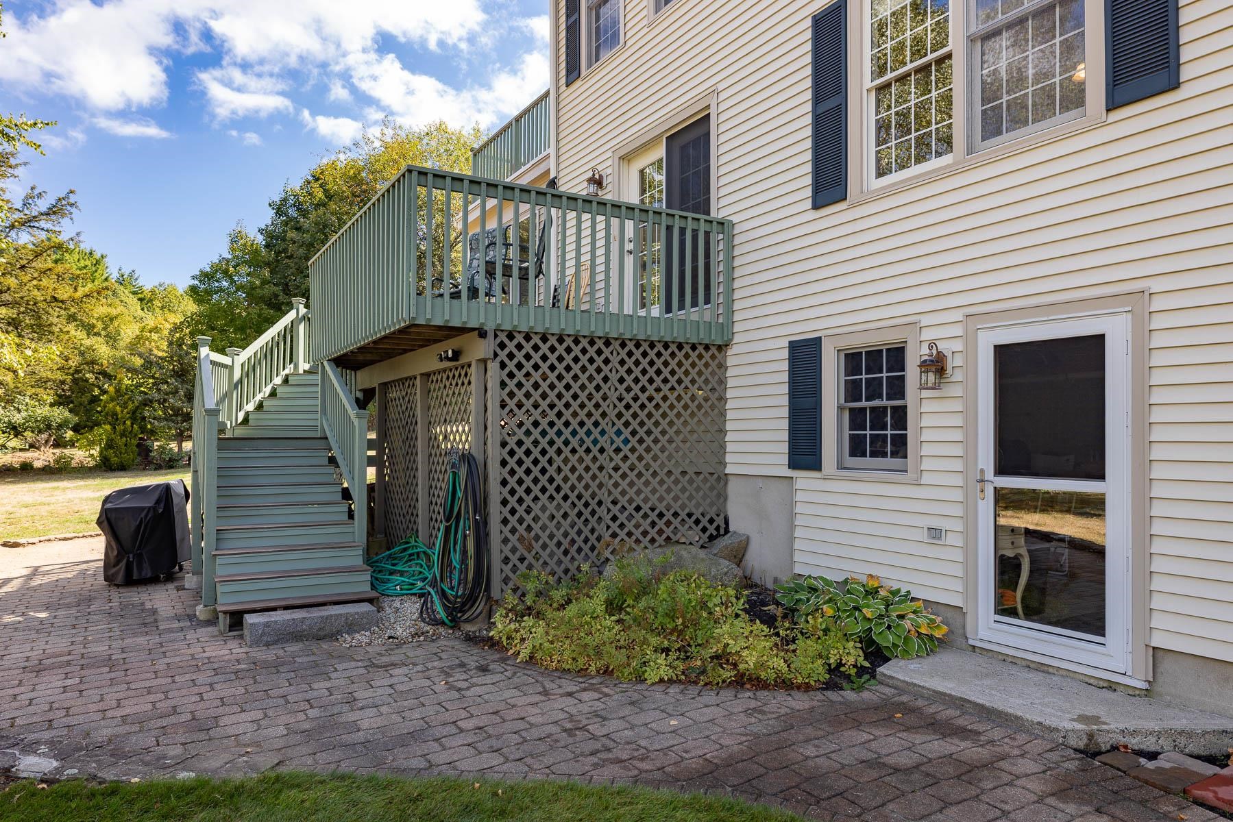 71 Winnicut Road North Hampton, NH 03862 - Photo 47 of 56