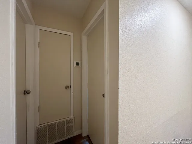 $725 | 3243 Nacogdoches Road, Unit 404, San Antonio, TX 78217