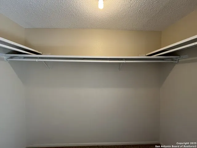 $725 | 3243 Nacogdoches Road, Unit 404, San Antonio, TX 78217