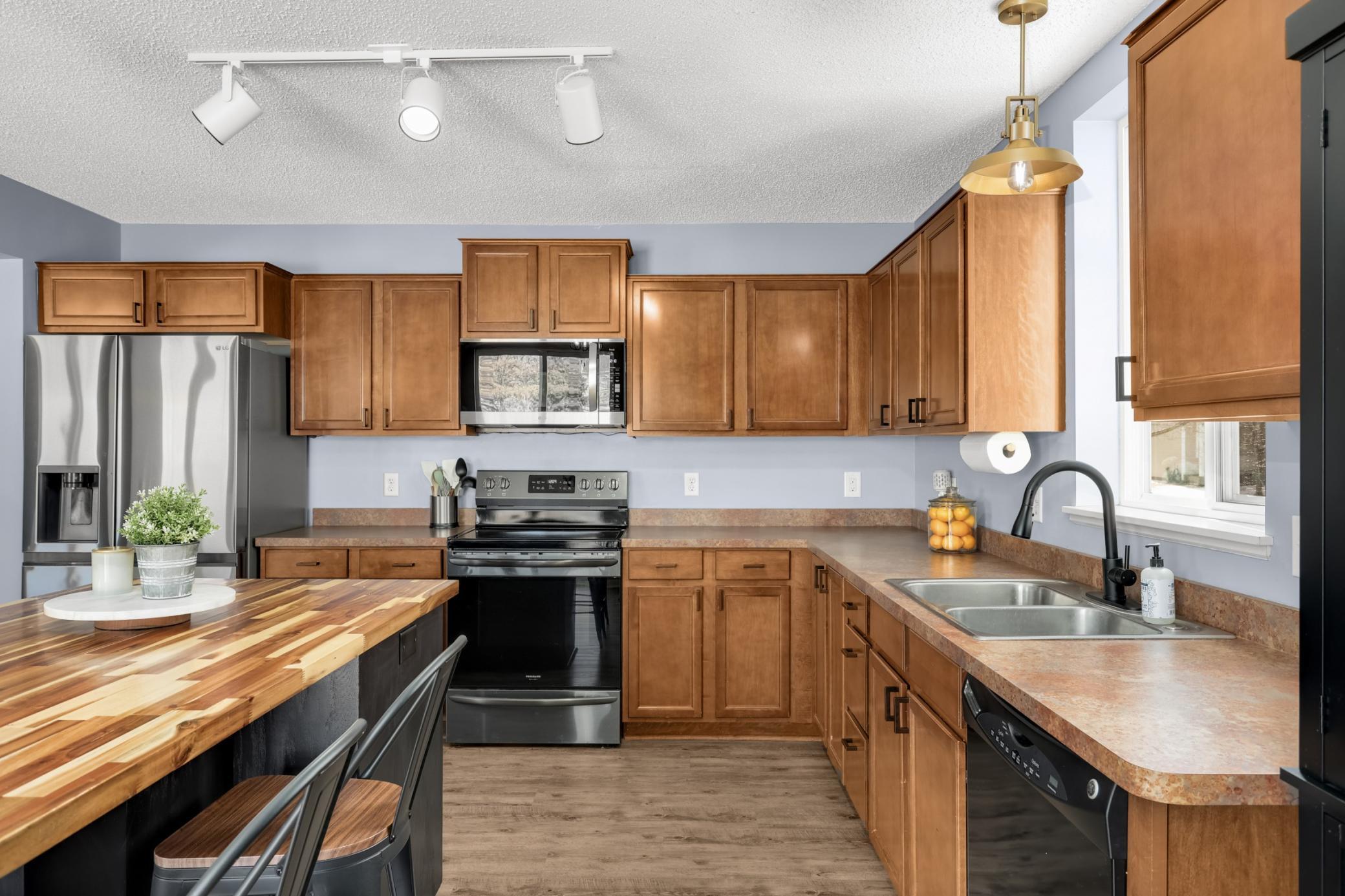 532 Summit Lane Dundas, MN 55019 - Photo 8 of 28