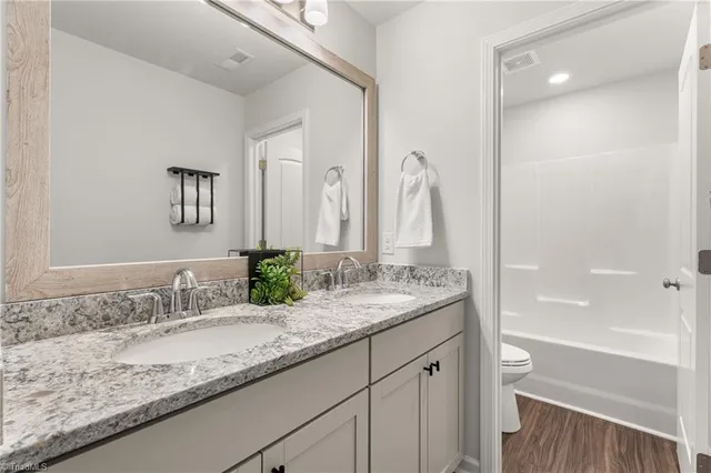 $464,900 | 2124 Beechwood Vw Drive, Winston-Salem, NC 27106