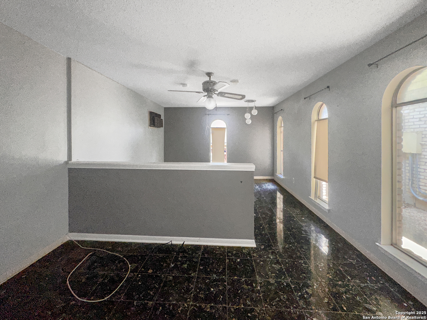 9107 Old Mill Road San Antonio, TX 78230 - Photo 7 of 14 a view of a hallway with entryway