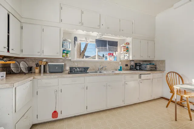 $269,900 | N5530 Highway 76, Shiocton, WI 54170