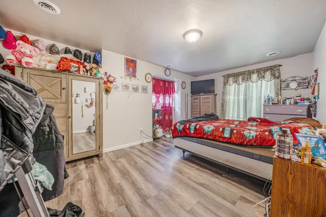 $269,900 | N5530 Highway 76, Shiocton, WI 54170