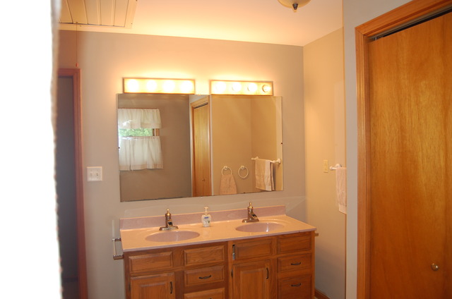 1S738 Greenbriar Road Elburn, IL 60119 - Photo 7 of 24