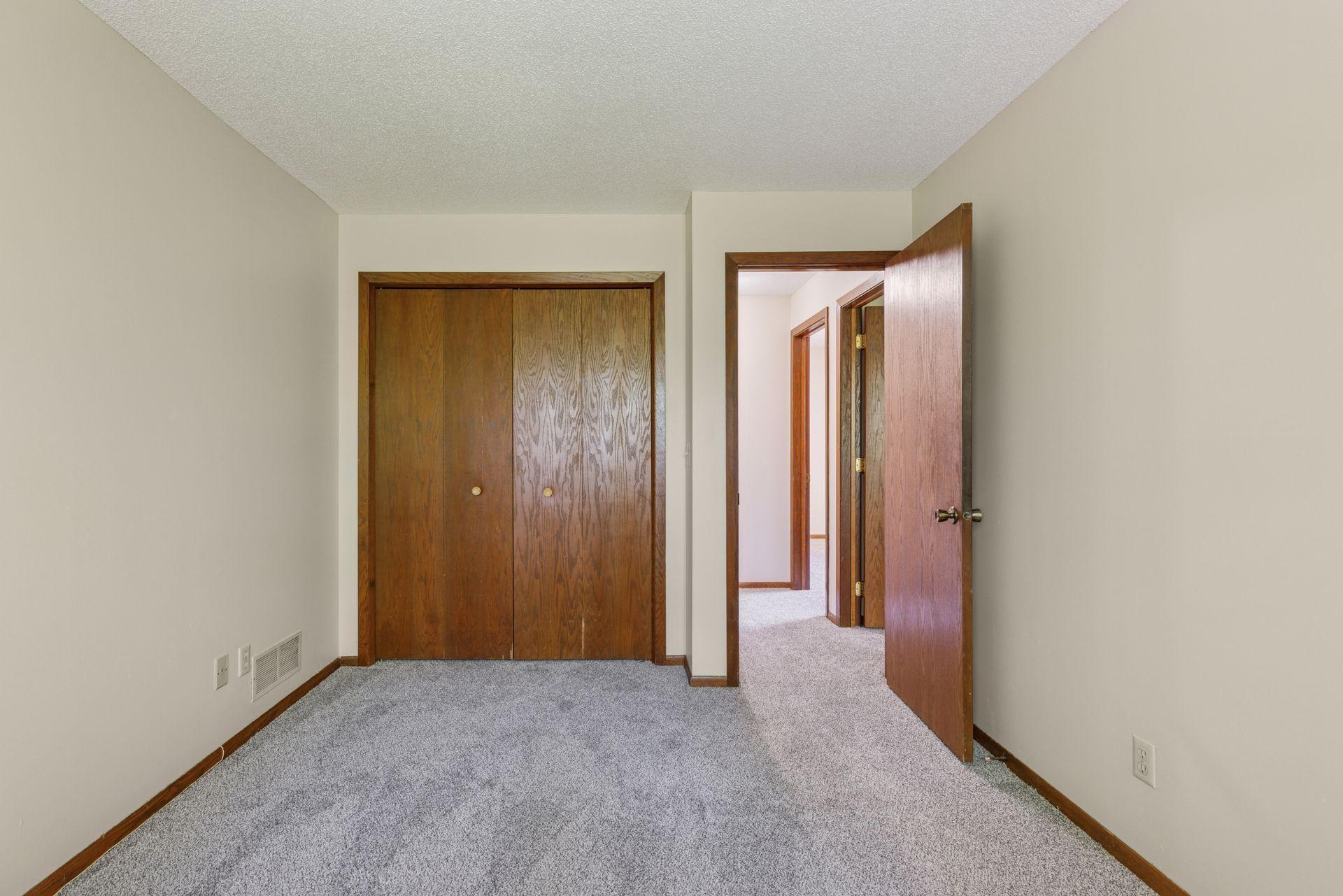 7952 Charles Way Inver Grove Heights, MN 55076 - Photo 15 of 30 Gallery Image 15
