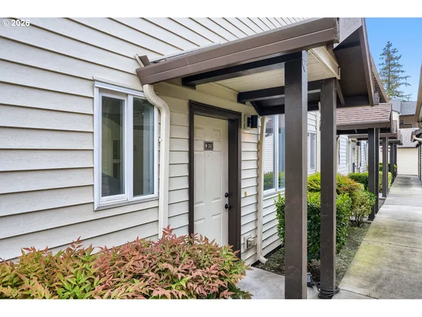 $229,900 | 5264 Northeast 121st Avenue, Unit W241, Vancouver, WA 98682