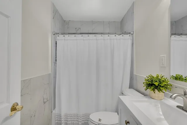 $749,000 | 55 Francis Wyman Road, Burlington, MA 01803