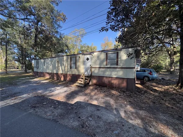 $700 | 39459 Cooper Lane, Pearl River, LA 70452