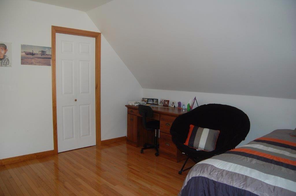 207 Ridge Road Monmouth, ME 04259 - Photo 20 of 25 SECOND BEDROOM