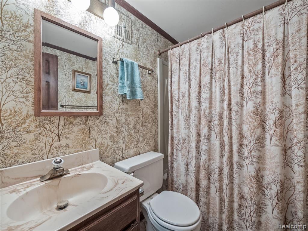 971 Dutton Road Rochester Hills, MI 48306 - Photo 41 of 51