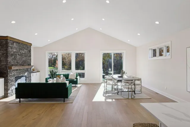 $749,900 | 1907 Brookeview Court, Carver, MN 55315