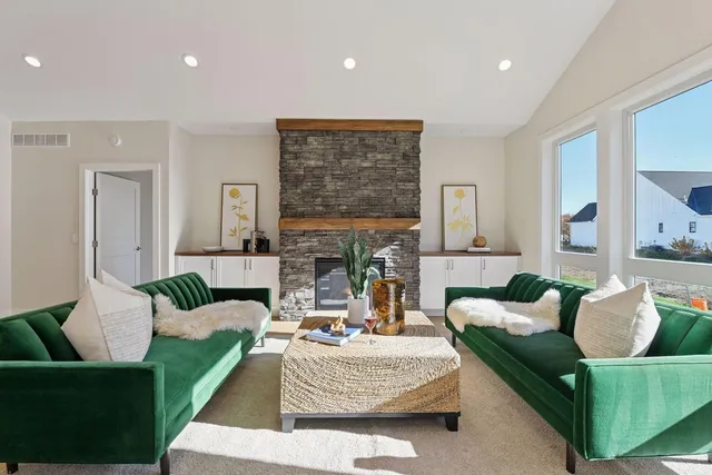 $749,900 | 1907 Brookeview Court, Carver, MN 55315