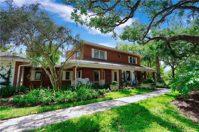 $2,200,000 | 315 62nd Court Southwest, Vero Beach, FL 32968