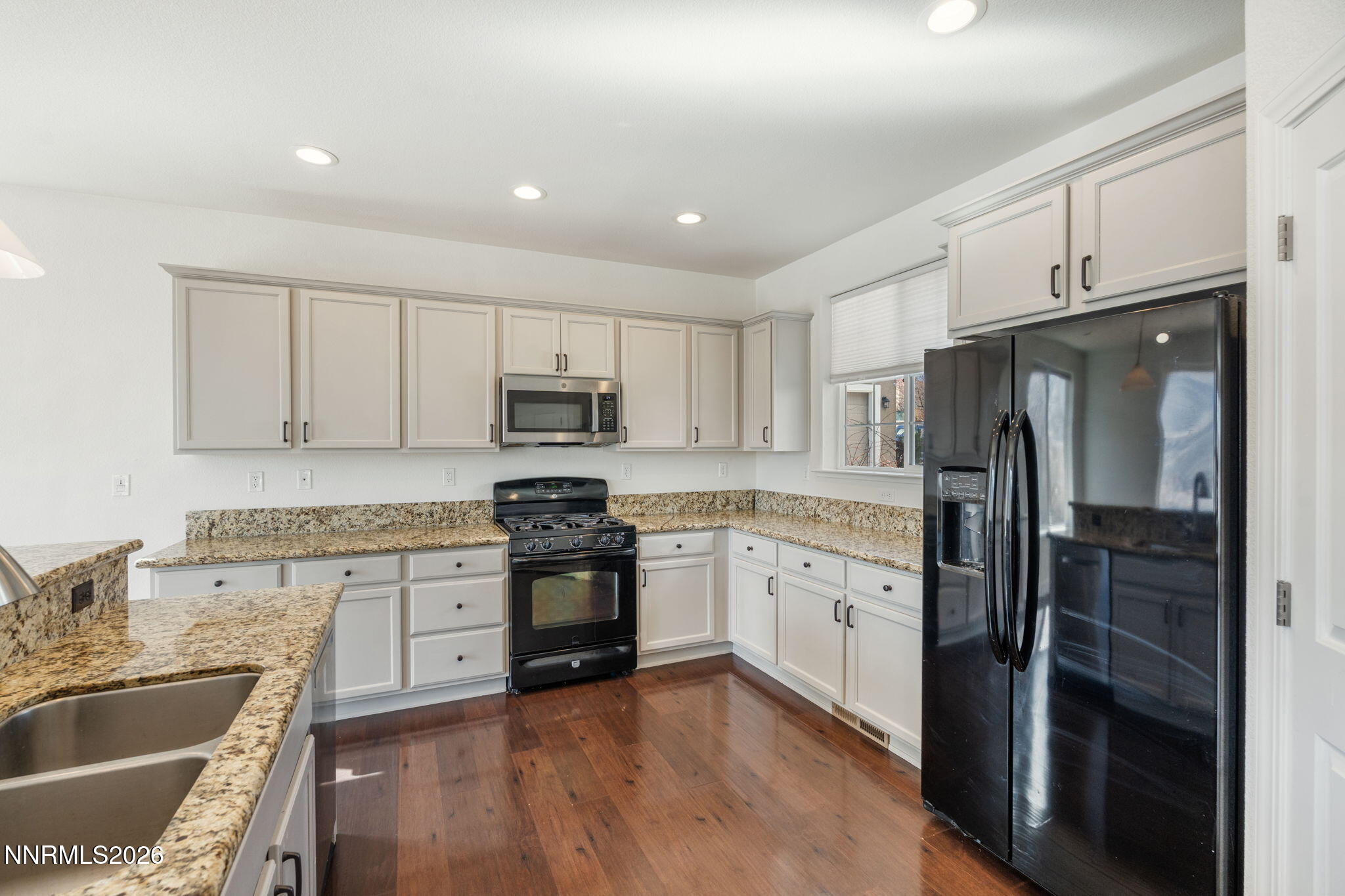 265 Anselmo Drive Reno, NV 89523 - Photo 17 of 35 17-web-or-mls-DSC06928