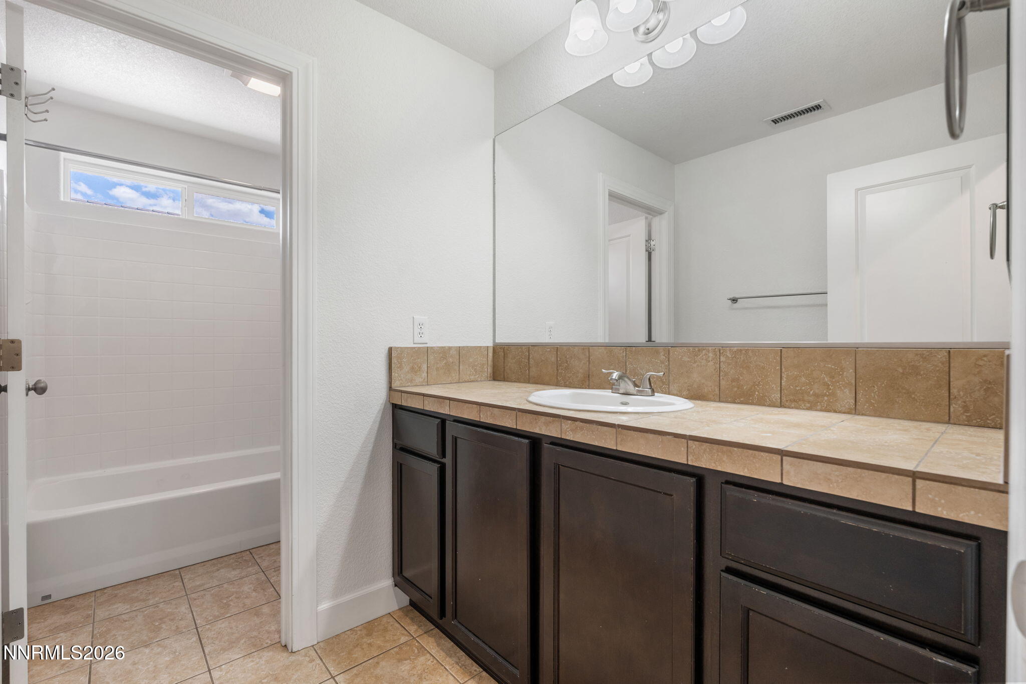 265 Anselmo Drive Reno, NV 89523 - Photo 31 of 35 31-web-or-mls-DSC06853
