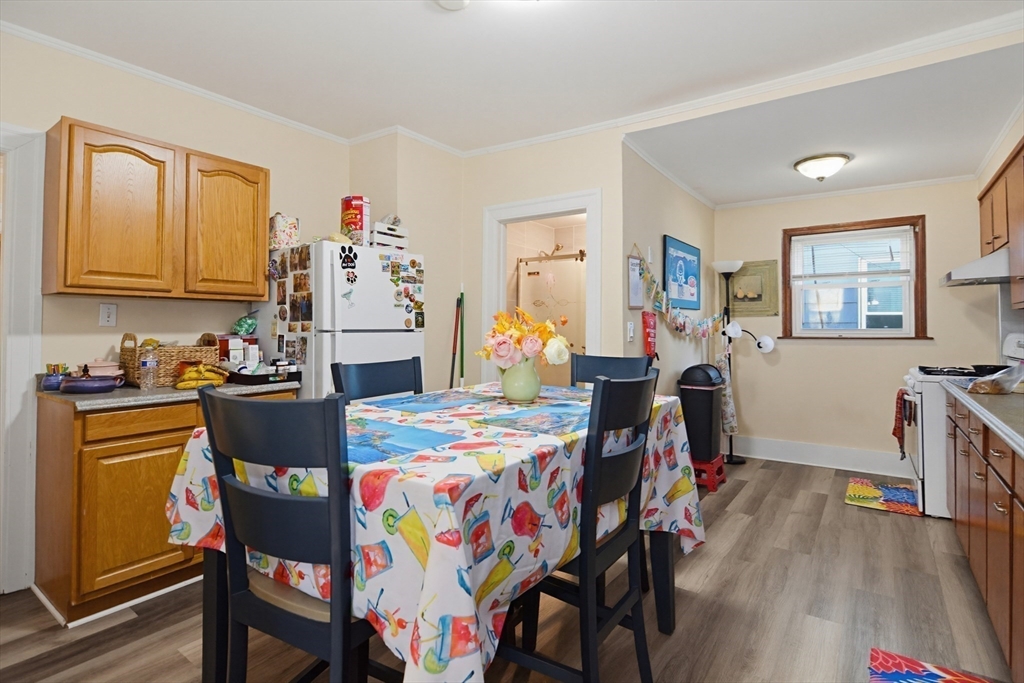 38 Oberlin Street Worcester, MA 01610 - Photo 7 of 34