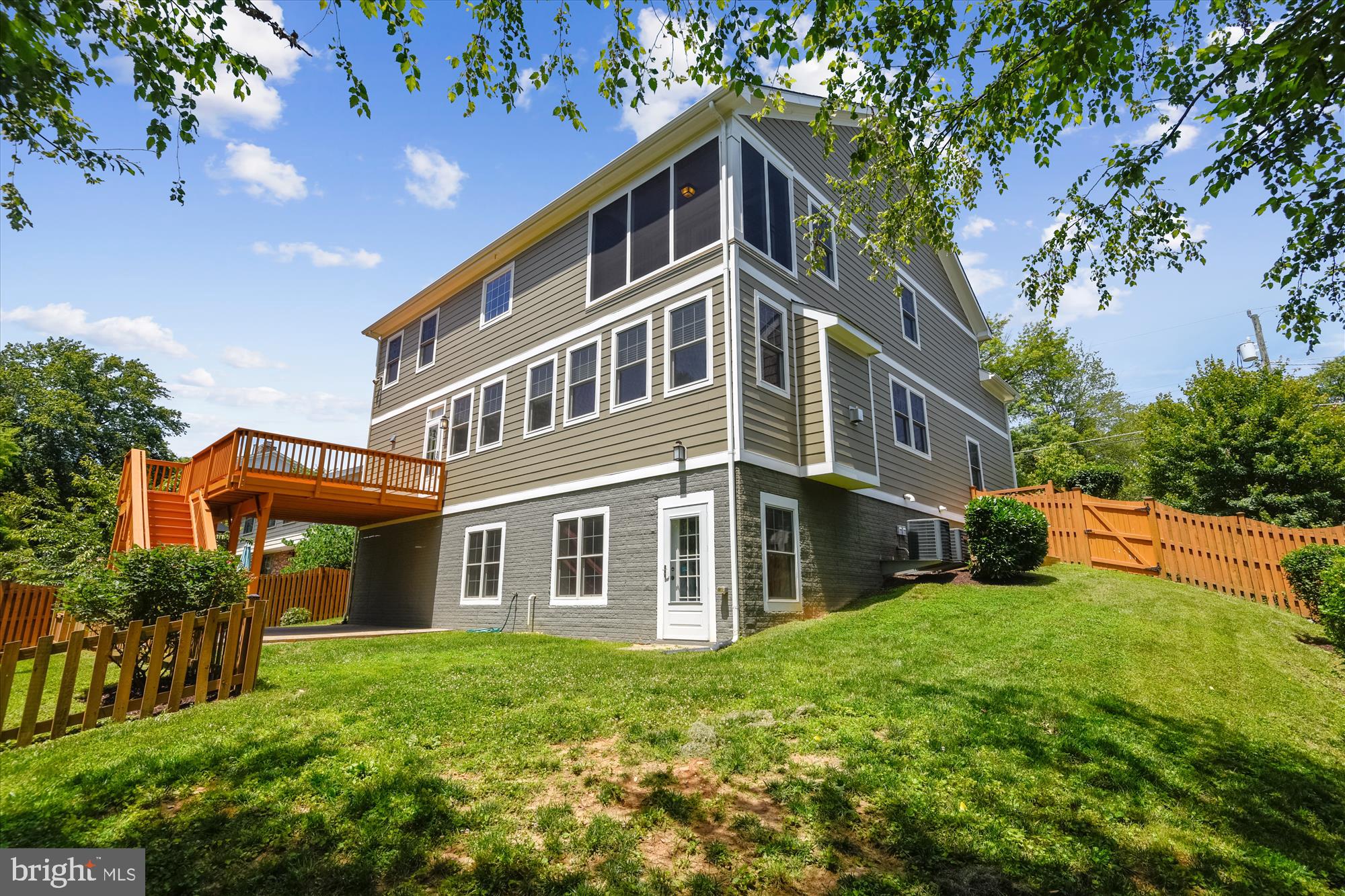 1824 Opalocka Drive McLean, VA 22101 - Photo 68 of 105