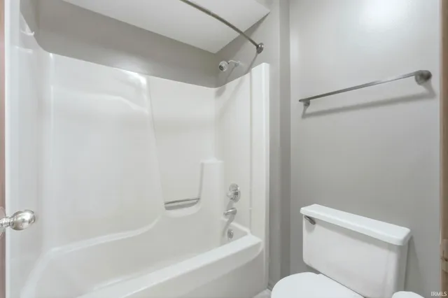 $389,900 | 1130 Bunkerhill Place, Fort Wayne, IN 46825