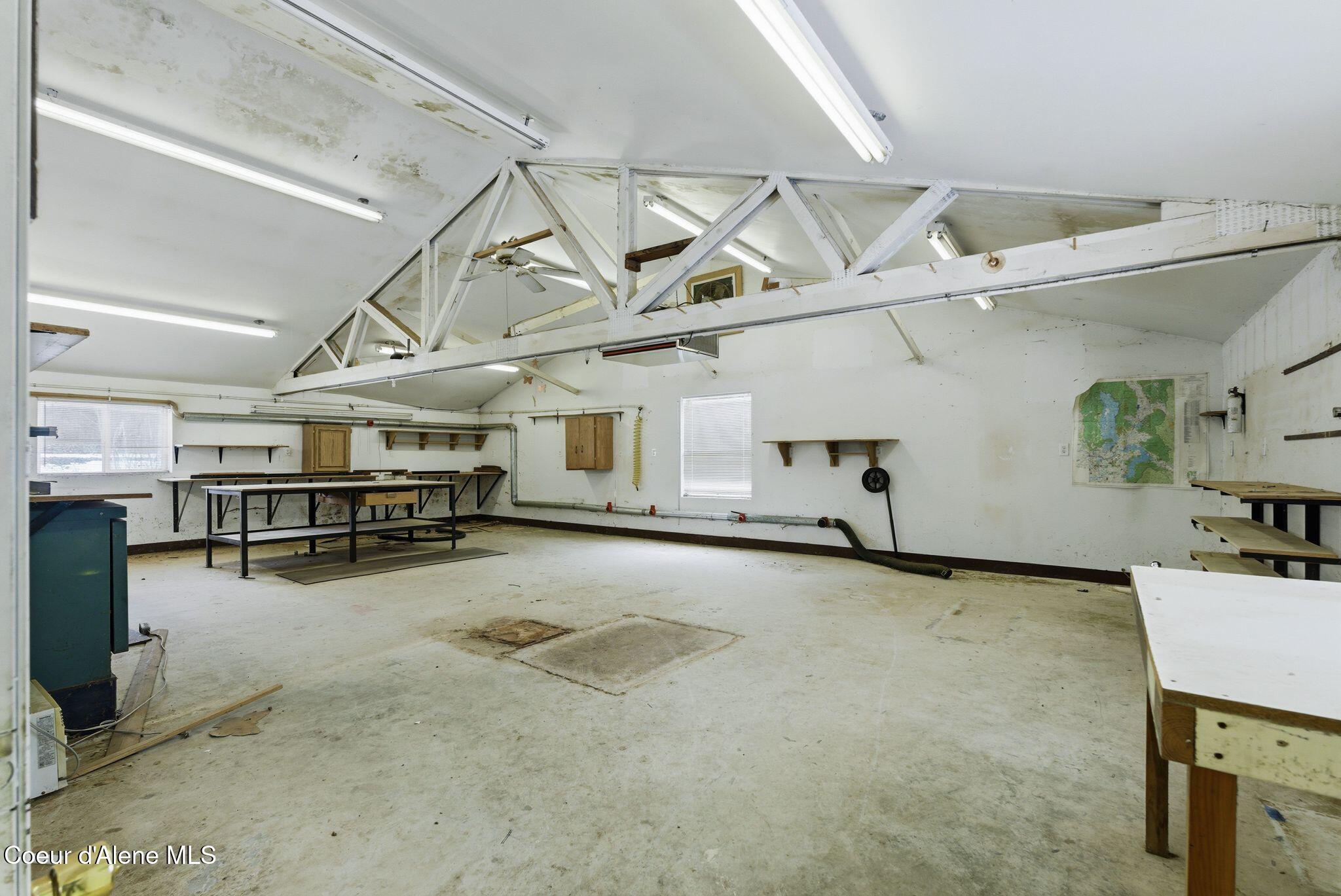 210 Walker Way Sagle, ID 83860 - Photo 41 of 54 Shop insulated 37x46