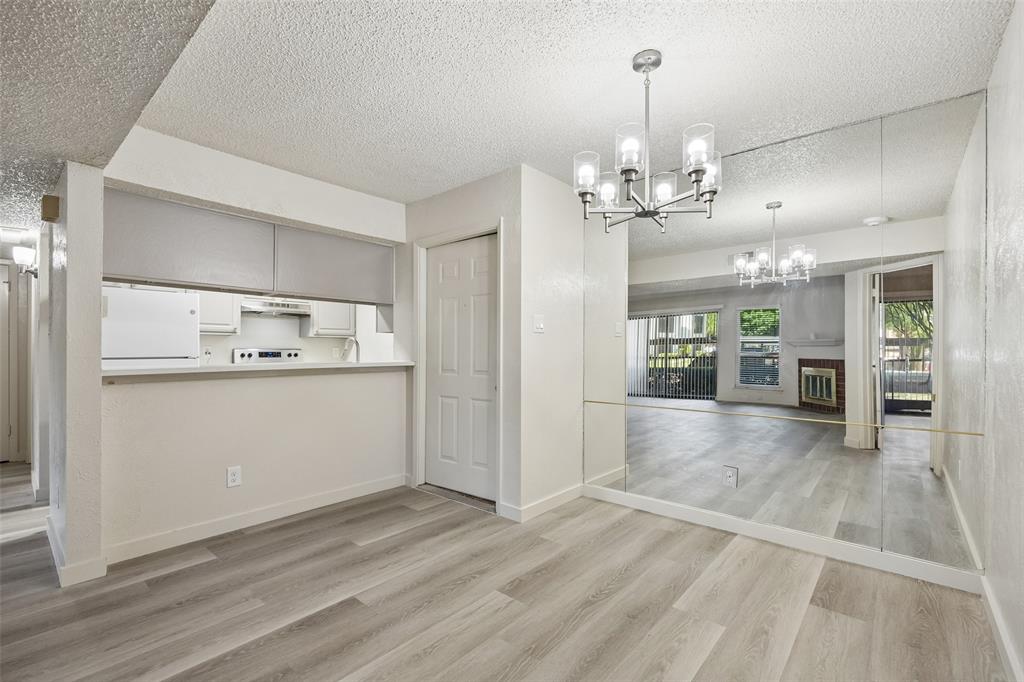 11480 Audelia Road, Unit 136 Dallas, TX 75243 - Photo 8 of 29 Dining area with kitchen view