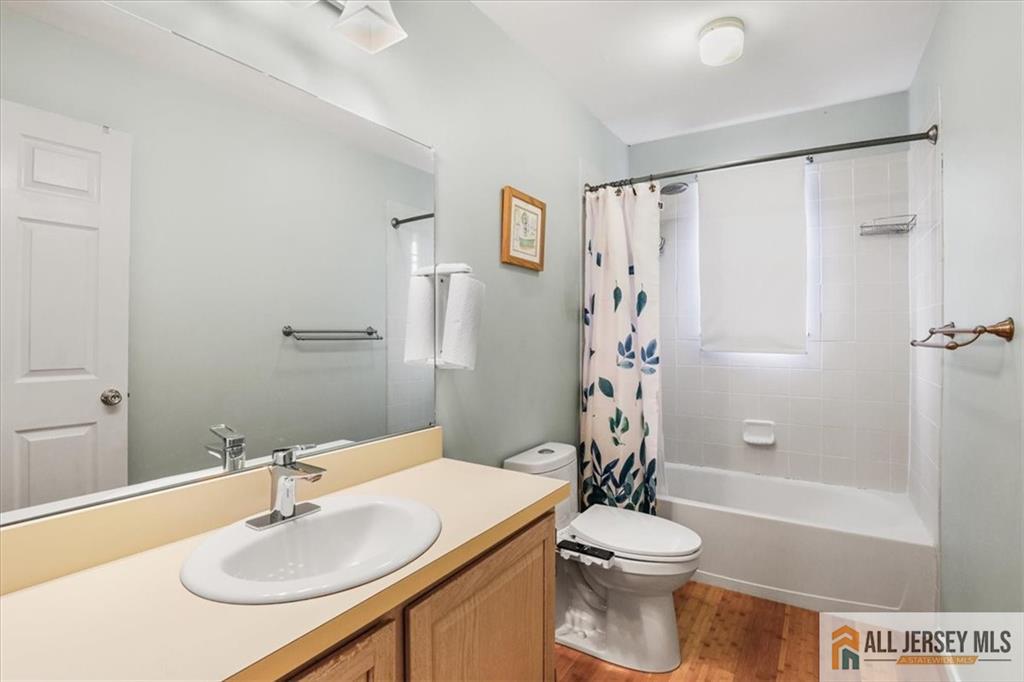 34 Gate Lane Old Bridge, NJ 08857 - Photo 23 of 37