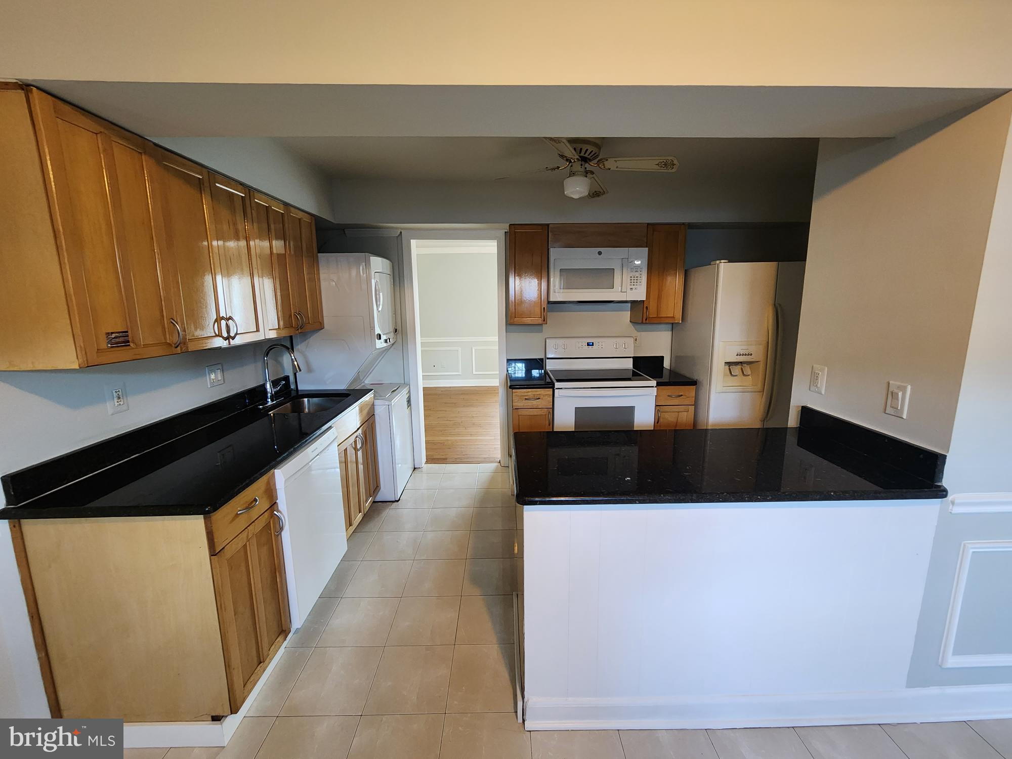 14529 Golden Oak Road Centreville, VA 20121 - Photo 7 of 21 Gallery Image 7