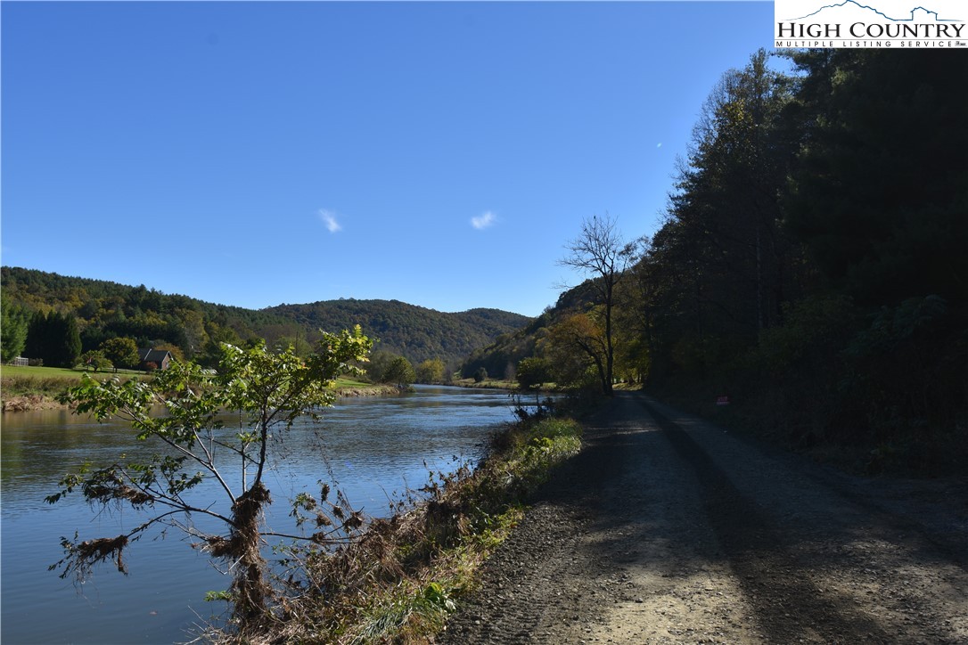 Garvey Bridge Road Crumpler, NC 28617 - Photo 16 of 17 Gallery Image 16