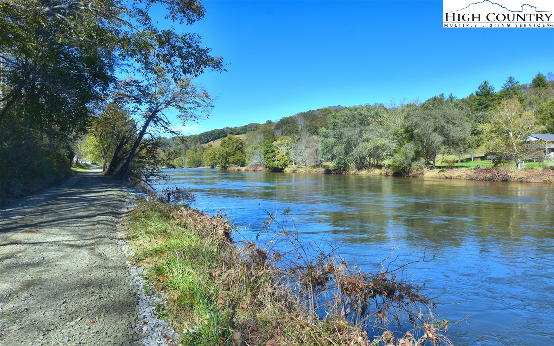 Garvey Bridge Road Crumpler, NC 28617 - Photo 17 of 17 Gallery Image 17
