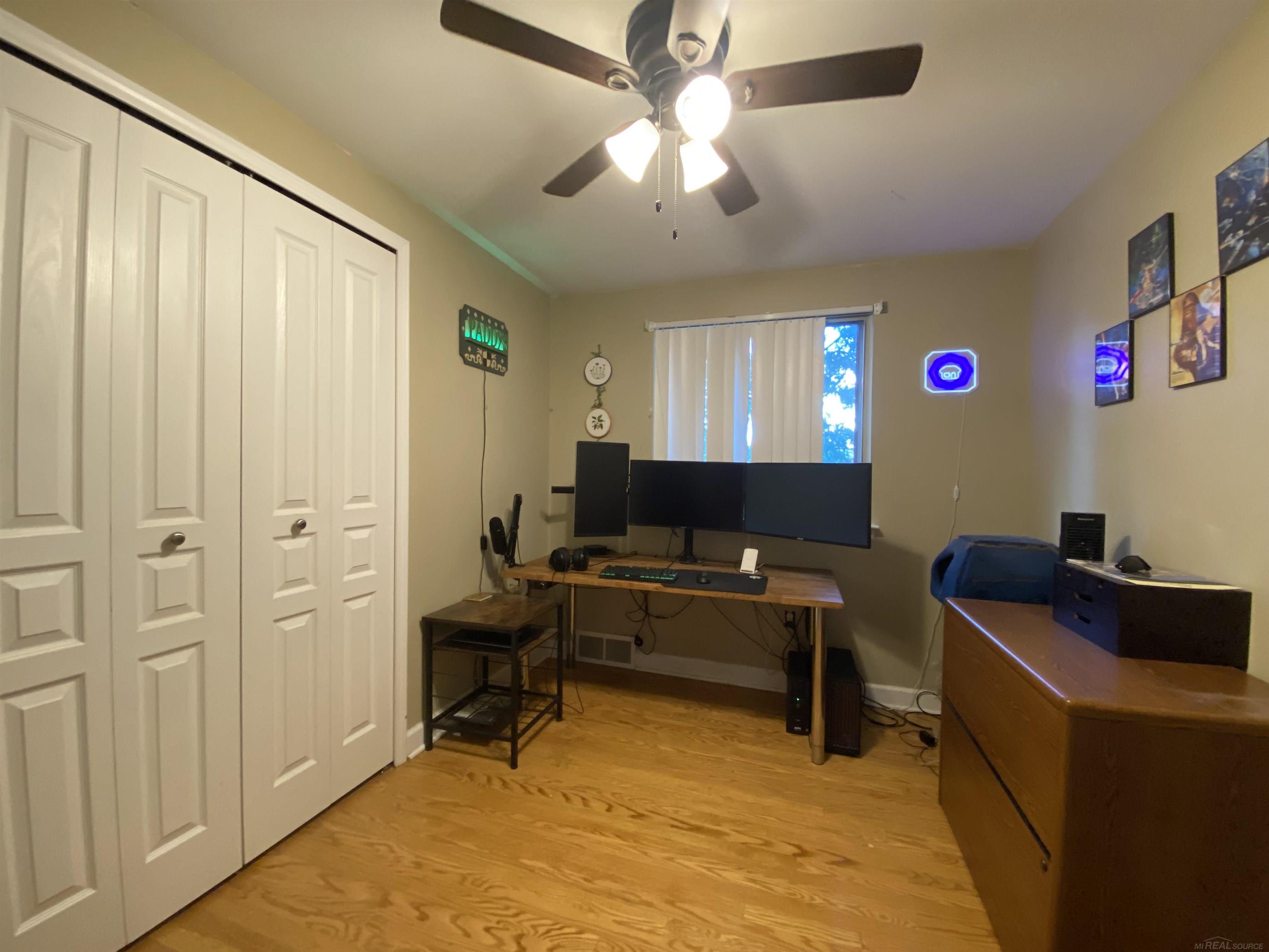 38252 Tottenham Road Sterling Heights, MI 48312 - Photo 14 of 33 Gallery Image 14