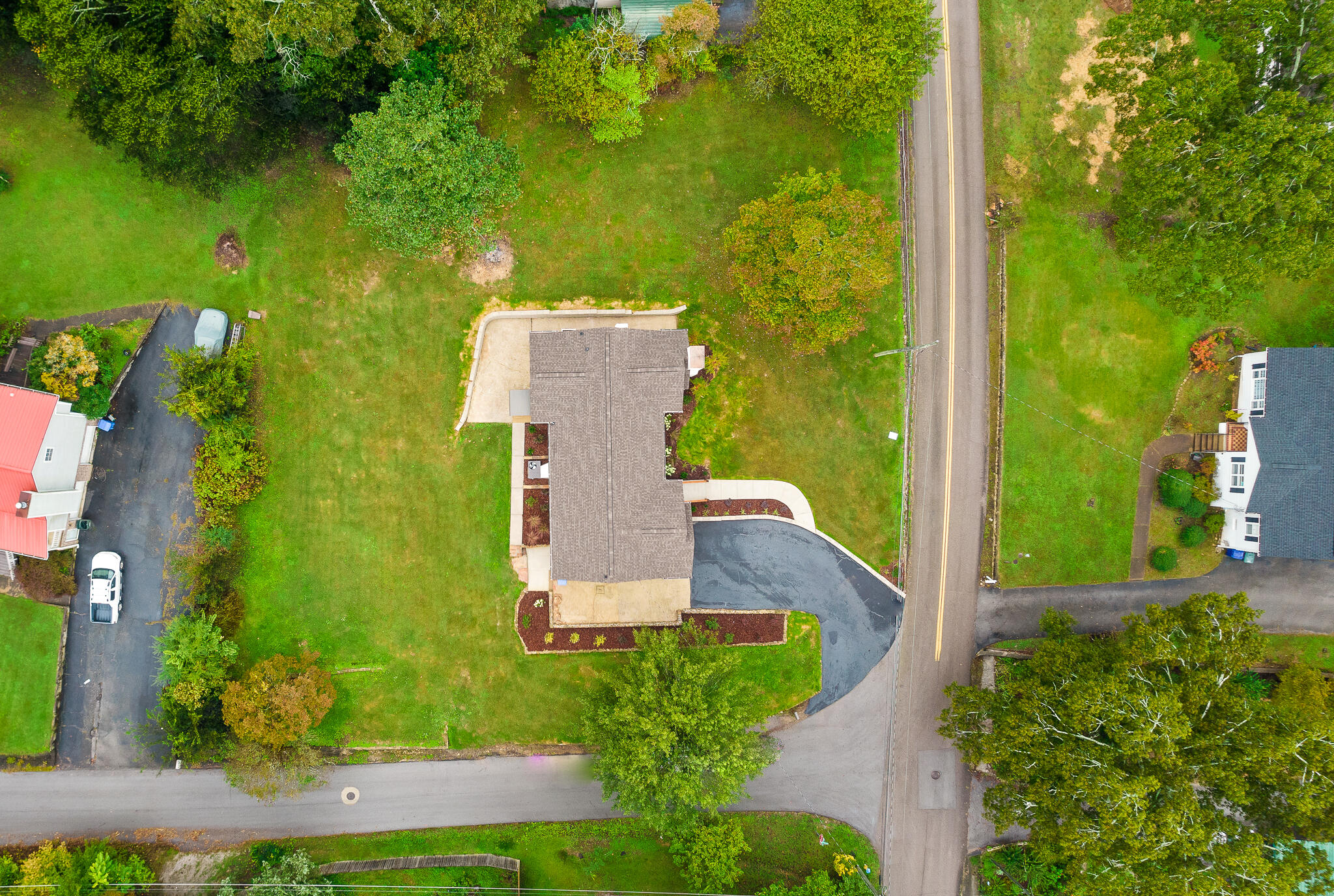 1438 Williams Road Hixson, TN 37343 - Photo 5 of 37 1438 Williams Rd