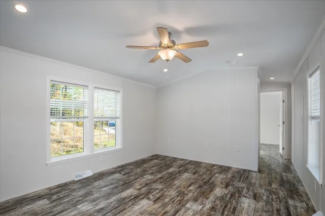 $229,000 | 843 High Street, Unit 14B, Candia, NH 03034