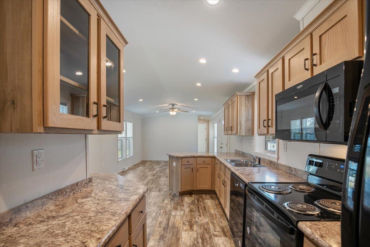 843 High Street, Unit 14B Candia, NH 03034 - Photo 20 of 26