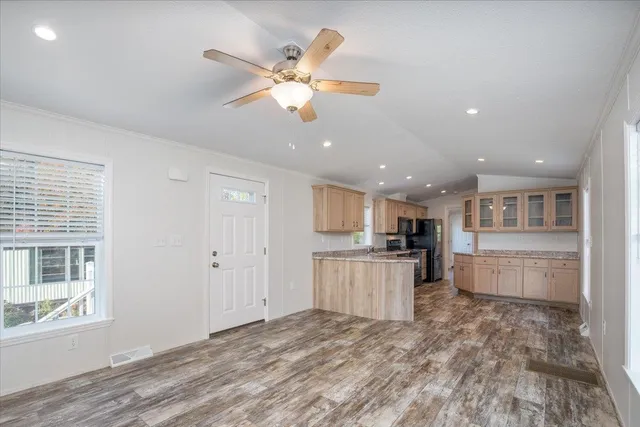 $229,000 | 843 High Street, Unit 14B, Candia, NH 03034