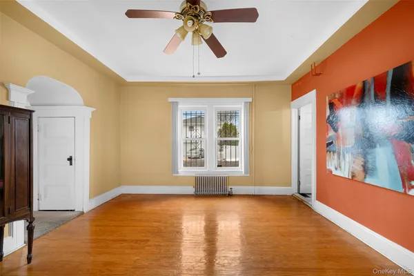 a view of an empty room and window