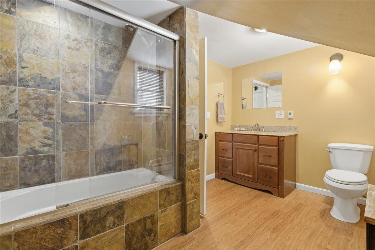 308 Elm Street Bennington, VT 05201 - Photo 17 of 33